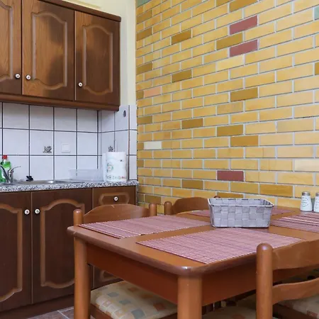 La Maison Au Village Avliotai