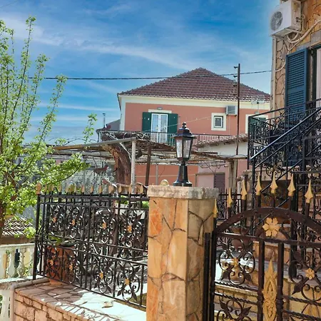 La Maison Au Village